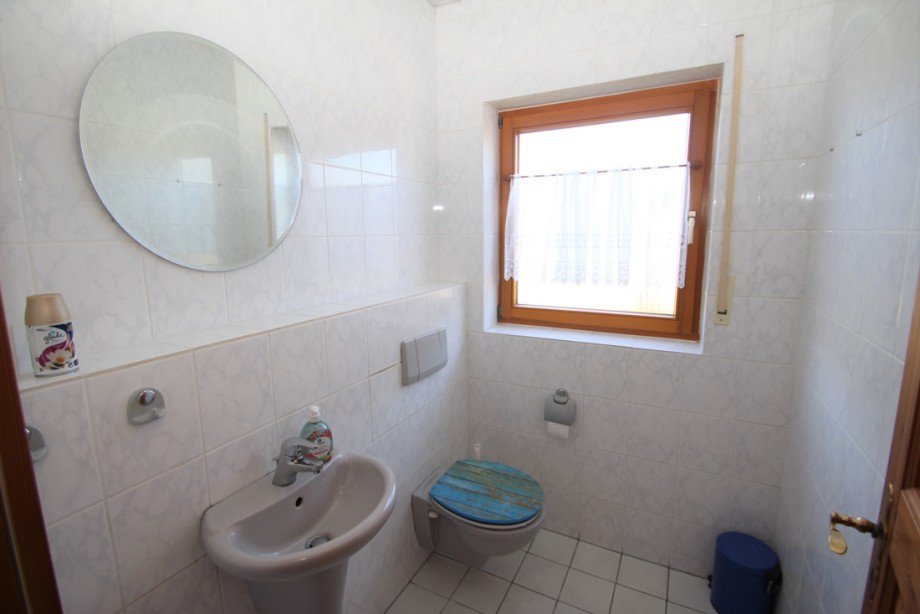 G�ste-WC Einfamilienhaus Breitscheid