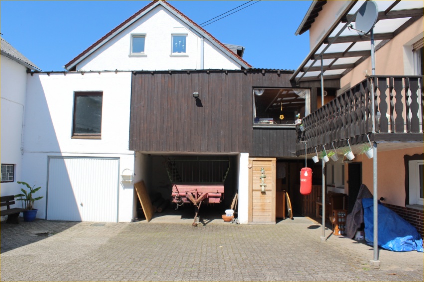 Nebengeb�ude 3 Einfamilienhaus Kurtscheid