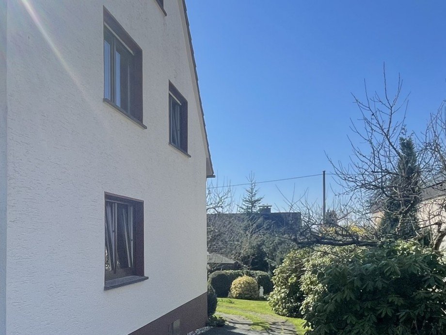 Zufahrt zum Grundst�ck Einfamilienhaus Rengsdorf