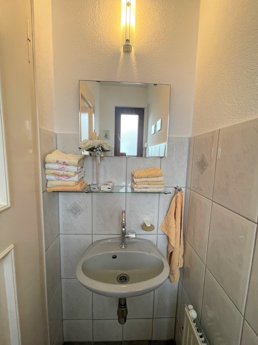 G�ste-WC Einfamilienhaus Horhausen (Westerwald)