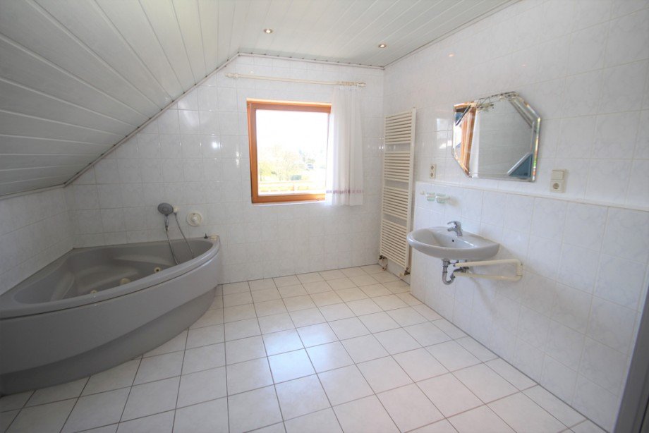 Badezimmer im OG Einfamilienhaus Breitscheid