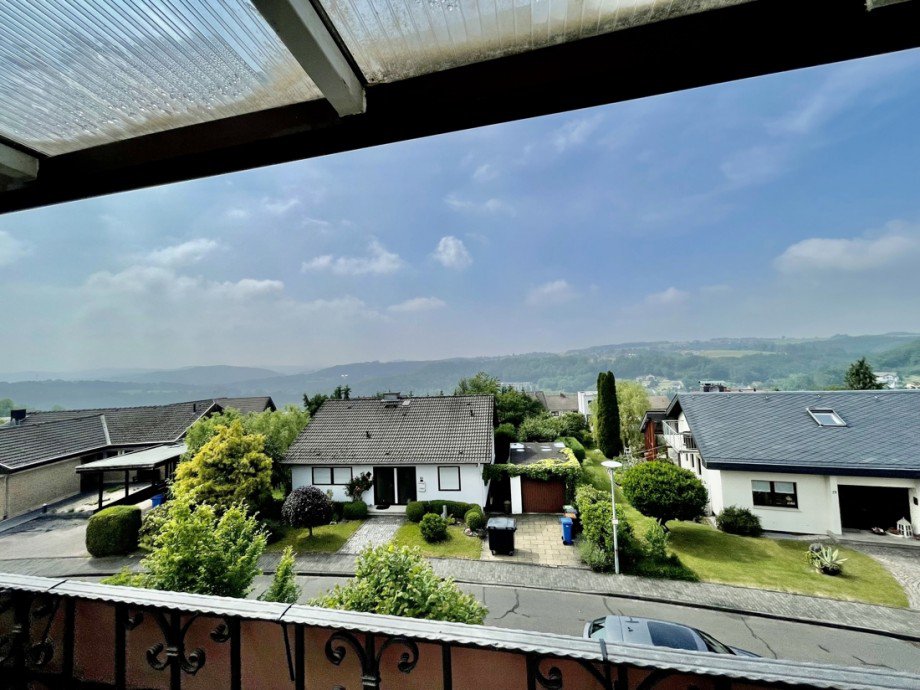 Ausblick von der Loggia Mehrfamilienhaus Neustadt (Wied)