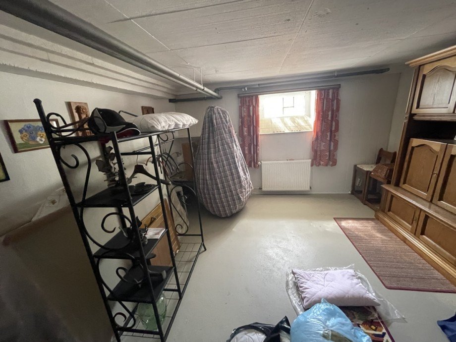 Keller - Hobbyraum Mehrfamilienhaus K�ln / Merheim