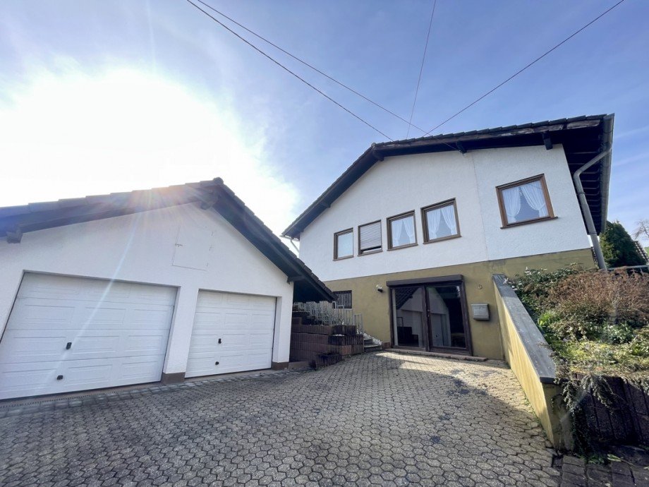  Einfamilienhaus Niedersteinebach