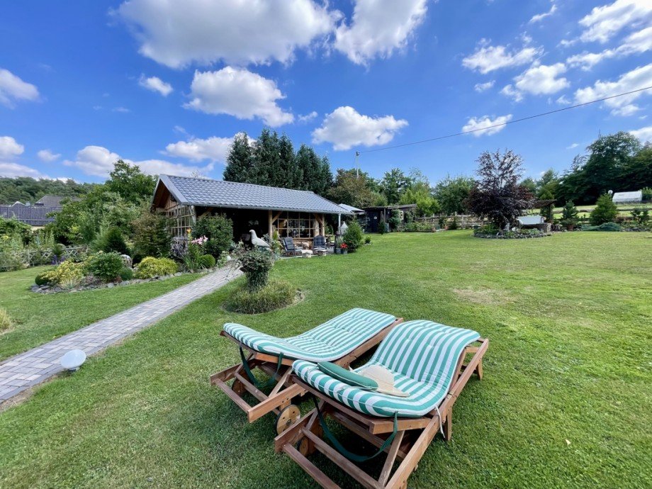 Zwischen alten B�umen Einfamilienhaus Puderbach