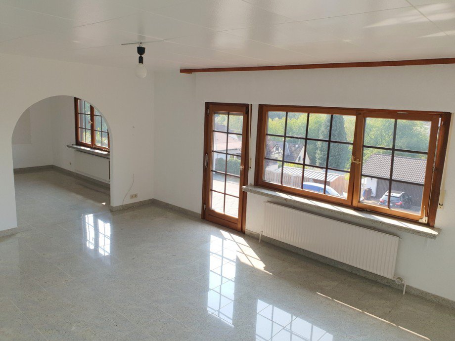 Wohnbereich im EG Einfamilienhaus Raubach