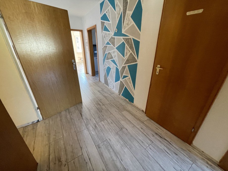 Flur OG Zweifamilienhaus Dierdorf