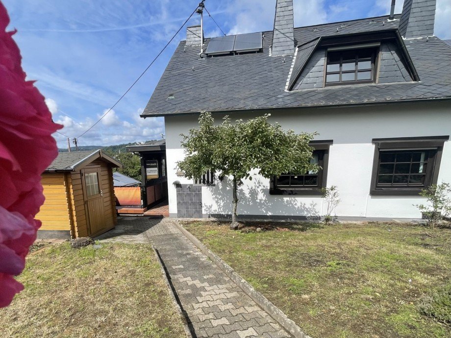 Ansicht Innenhof Einfamilienhaus Neuwied / Irlich