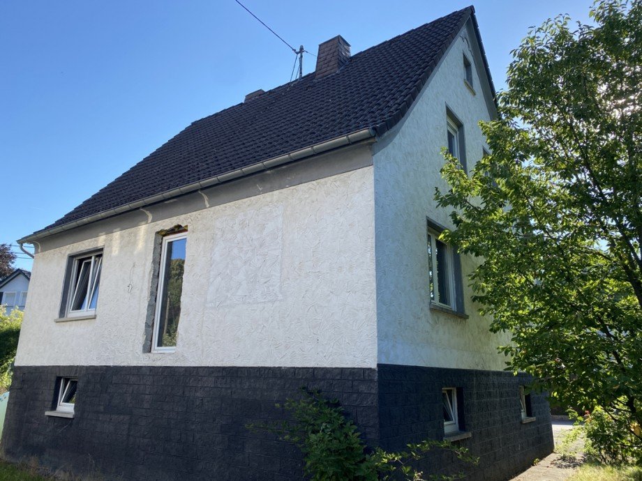  Einfamilienhaus Gro�maischeid