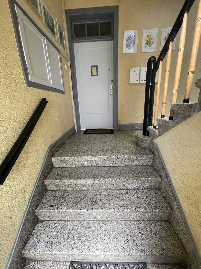 Treppenhaus Mehrfamilienhaus K�ln / Merheim