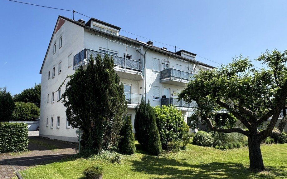 R�ckansicht Etagenwohnung Neuwied / Heimbach-Weis