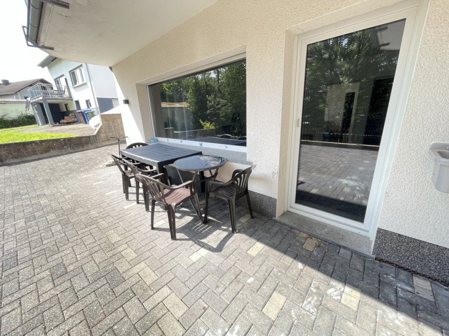 Terrasse UG Einfamilienhaus Puderbach / Bauscheid