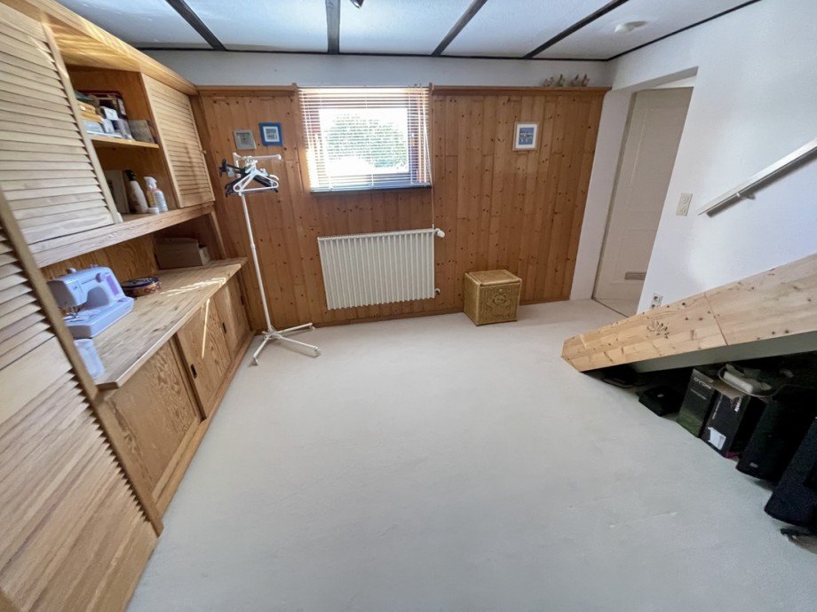 Wohndiele: Untergeschoss Einfamilienhaus Oberlahr