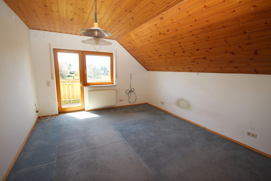 Elternschlafzimmer mit Balkon Einfamilienhaus Breitscheid