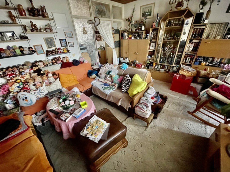 Wohnzimmer... Etagenwohnung Bonn / Lessenich