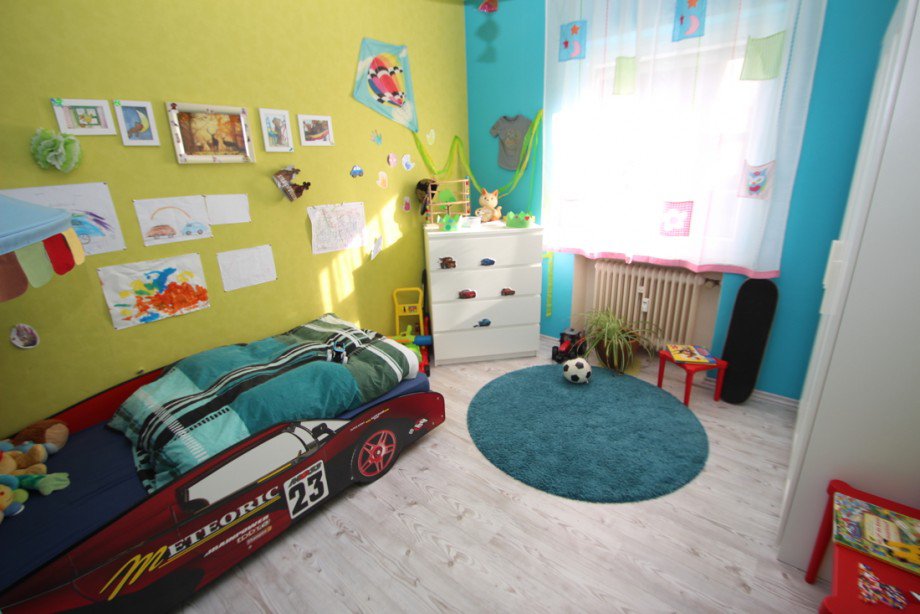 Kind EG Zweifamilienhaus Flammersfeld