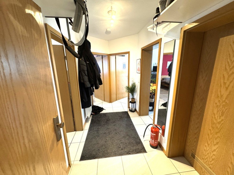 Eingangsbereich Etagenwohnung Neuwied / Heimbach-Weis