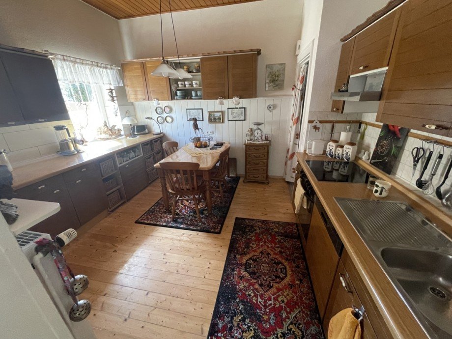 EG: Wohnk�che Mehrfamilienhaus K�ln / Merheim