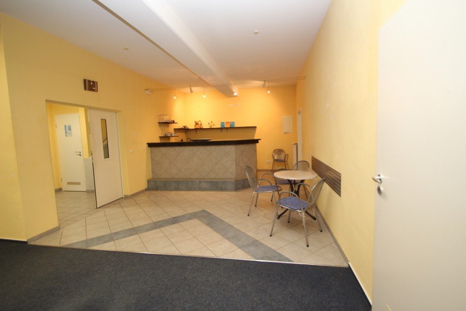Erdgeschoss B�rohaus Oberhonnefeld-Gierend