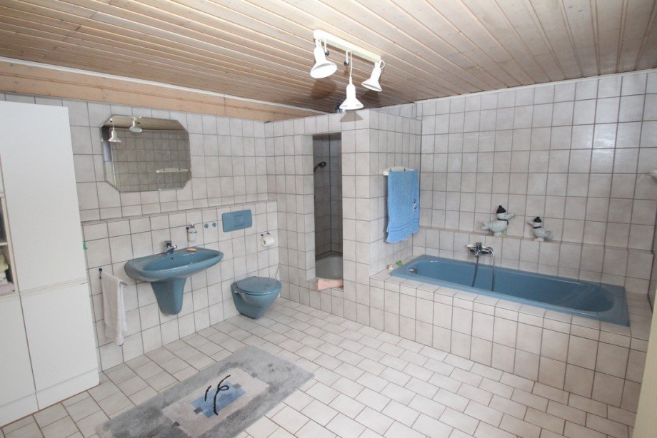 Badezimmer - DG Einfamilienhaus Woldert