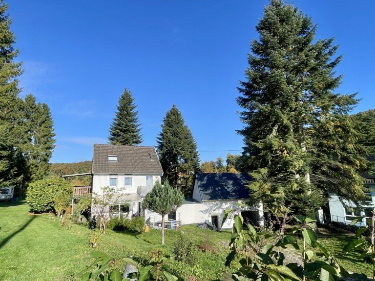  Neustadt/Wied - Neuwied Einfamilienhaus Idylle am Ortsrand - kleines Schmuckst�ck, gro�es Wohlgef�hl + Nebengeb�ude!