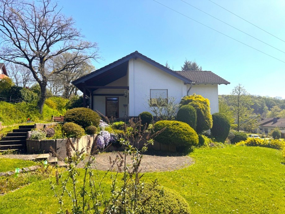 Seitenansicht Bungalow Neustadt/Wied