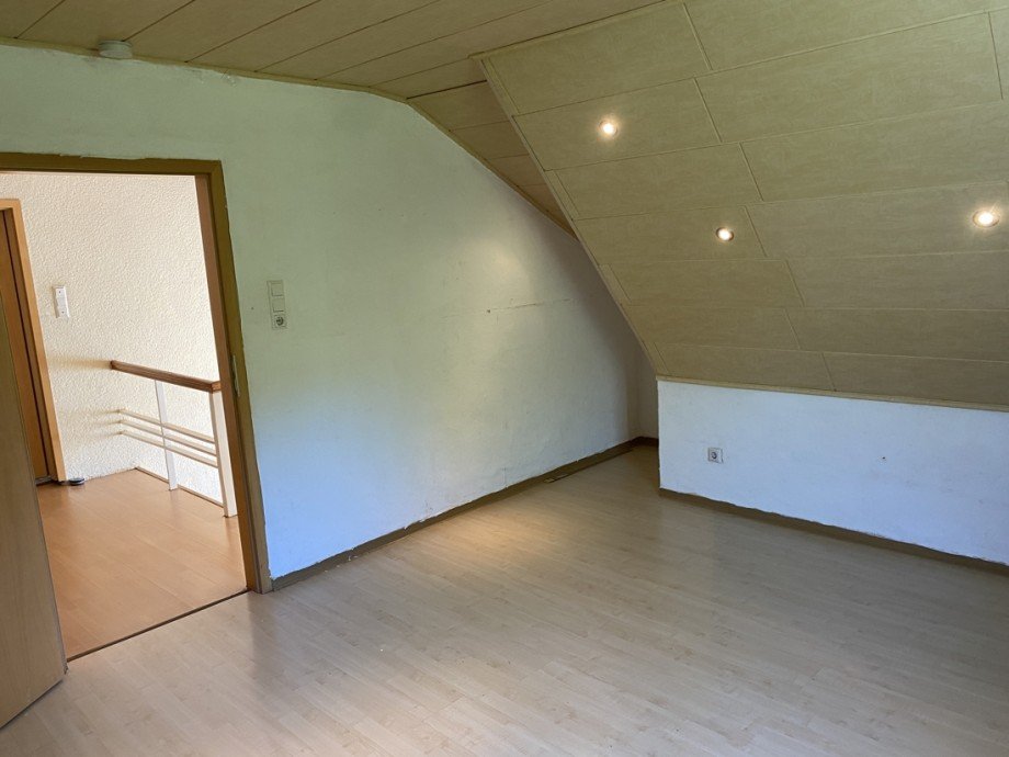  Einfamilienhaus Gro�maischeid