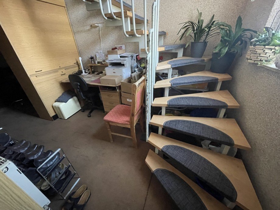 Flur UG Einfamilienhaus Oberirsen