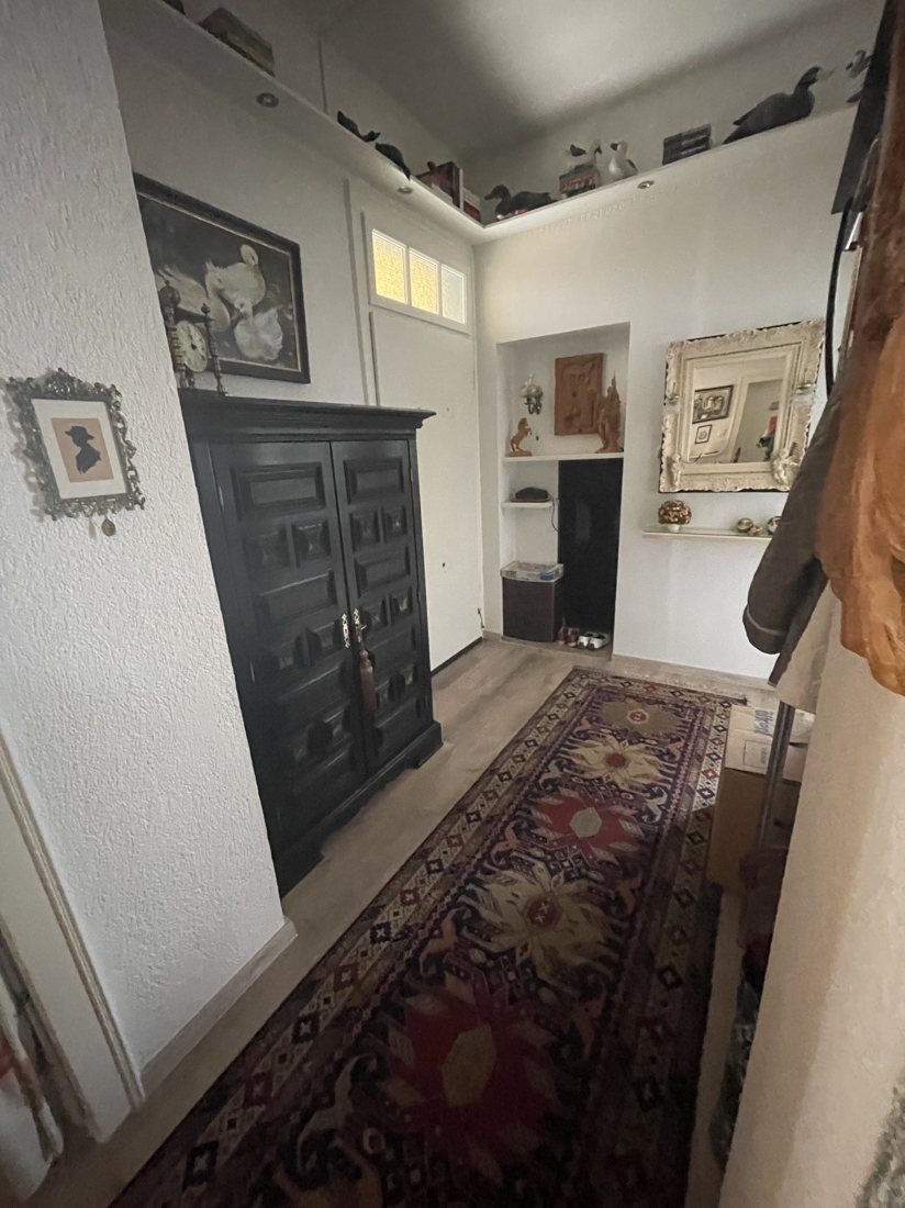 EG: Flur Mehrfamilienhaus K�ln / Merheim