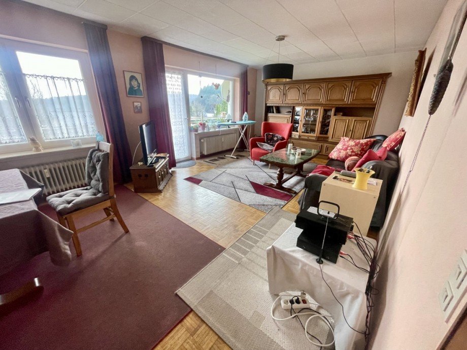 Wohnung Erdgeschoss Mehrfamilienhaus Stra�enhaus