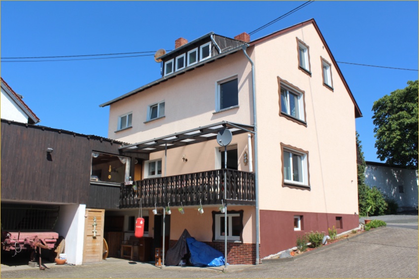 R�ckansicht Einfamilienhaus Kurtscheid