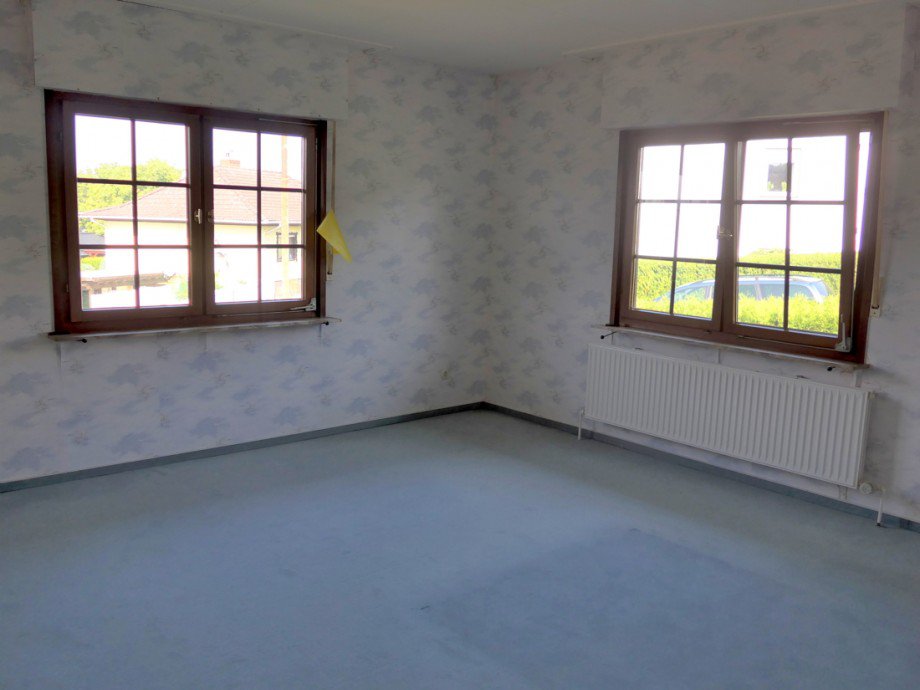 Helles Schlafzimmer Einfamilienhaus Raubach
