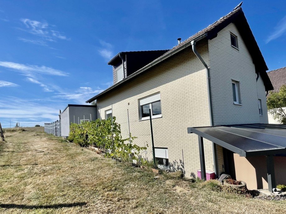 Seitenansicht Einfamilienhaus Oberirsen