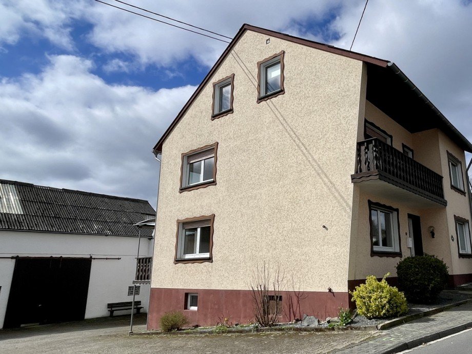 Seitenansicht Einfamilienhaus Kurtscheid