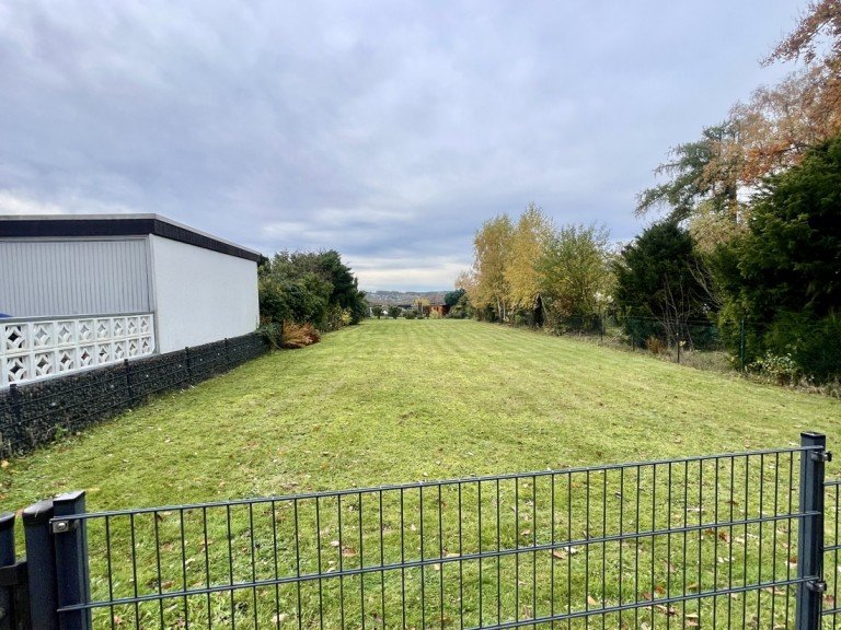 Blick von Zufahrt D�ttesfeld / Bauscheid Wohngrundst�ck Bauen, wo andere Urlaub machen - Ihr Platz f�r Lebensqualit�t!
