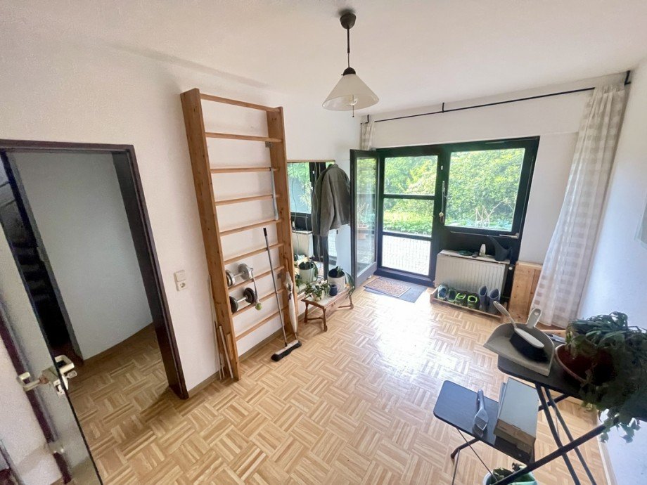 Kind/B�ro Untergeschoss Einfamilienhaus Peterslahr