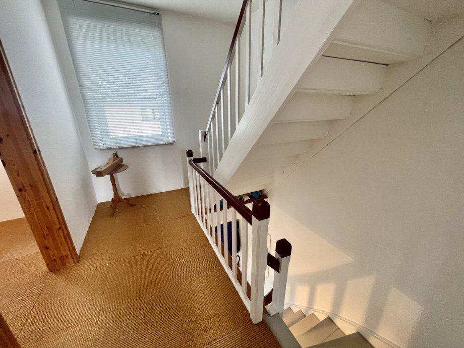 Treppenhaus OG Einfamilienhaus Oberraden / Niederraden