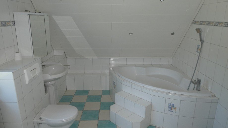 Wannenbad Einfamilienhaus Gro�maischeid
