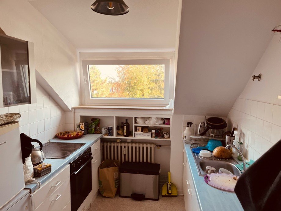 K�che - DG rechts Mehrfamilienhaus K�ln / Niehl
