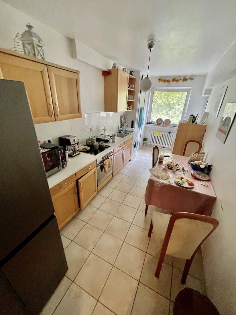 K�che - 3. OG links Mehrfamilienhaus K�ln / Niehl