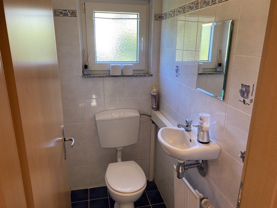 G�ste-WC Einfamilienhaus Gro�maischeid