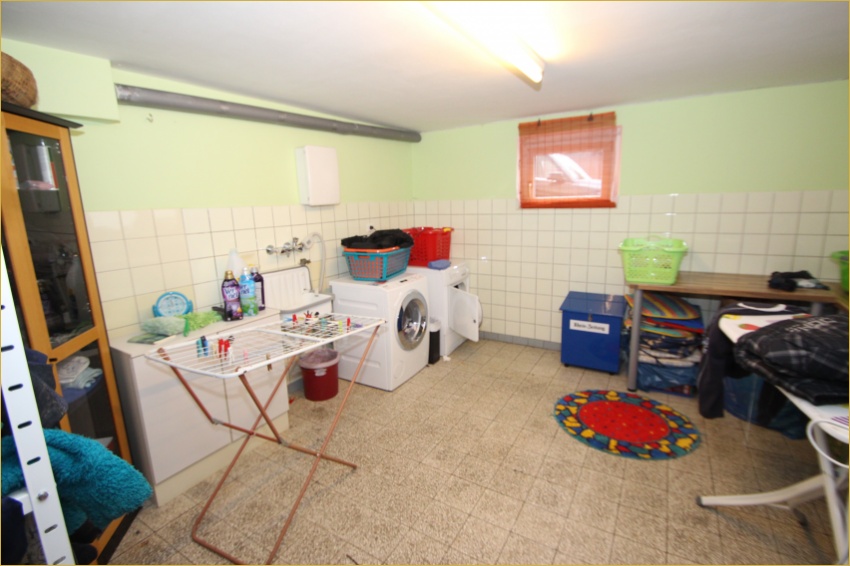 Waschk�che Einfamilienhaus Kurtscheid