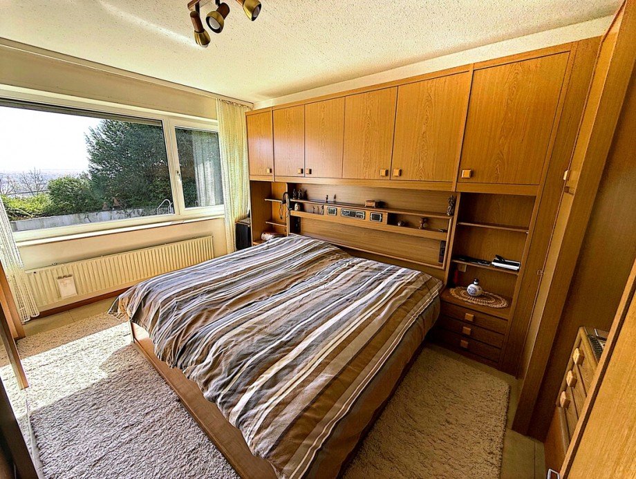Haus 1: Schlafzimmer Einfamilienhaus Neuwied