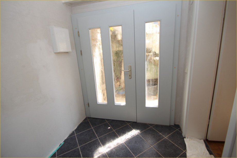 Eingang UG Einfamilienhaus Puderbach / Bauscheid