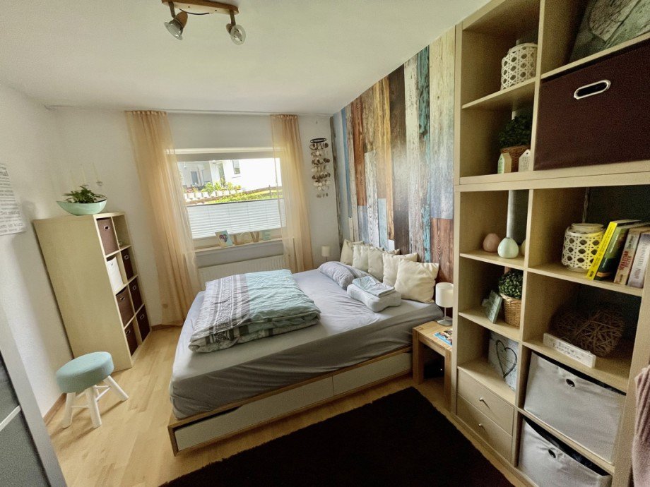 Schlafzimmer - EG Mehrfamilienhaus Neustadt (Wied)