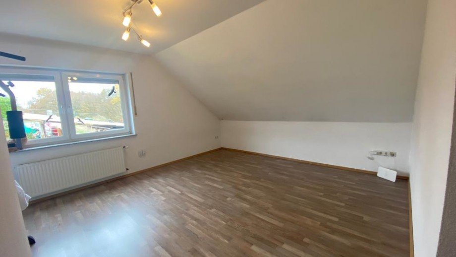 Obergeschoss Kind Etagenwohnung Krunkel