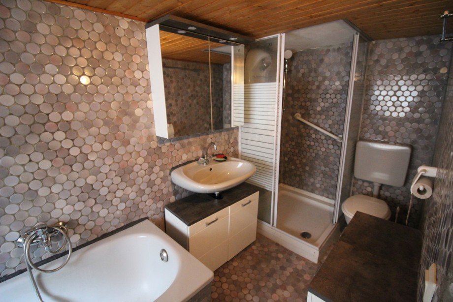 Badezimmer im KG Einfamilienhaus Flammersfeld