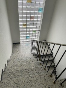 Treppenhaus Haus verkaufen Neuwied! 2-Familienhaus mit kompaktem Grundst�ck! F�r Kapitalanleger oder Eigennutzer
