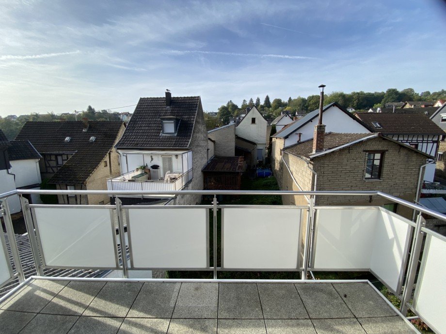 Blick vom Balkon - OG Einfamilienhaus Neuwied / Segendorf