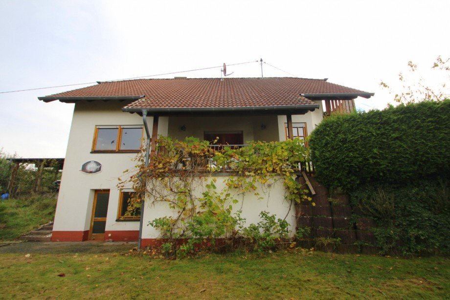 R�ckansicht Einfamilienhaus Breitscheid